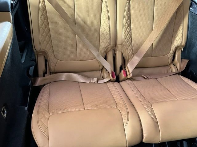 Used 2024 Jeep Grand Cherokee L Summit AWD/4WD image 32
