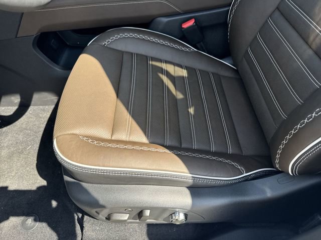 New 2026 GMC Acadia Denali Ultimate image 12