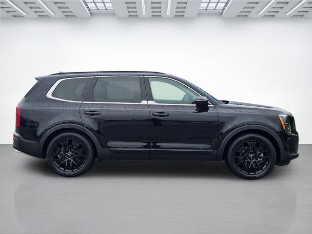 Used 2022 Kia Telluride SX w/ SX Prestige Package AWD/4WD image 3