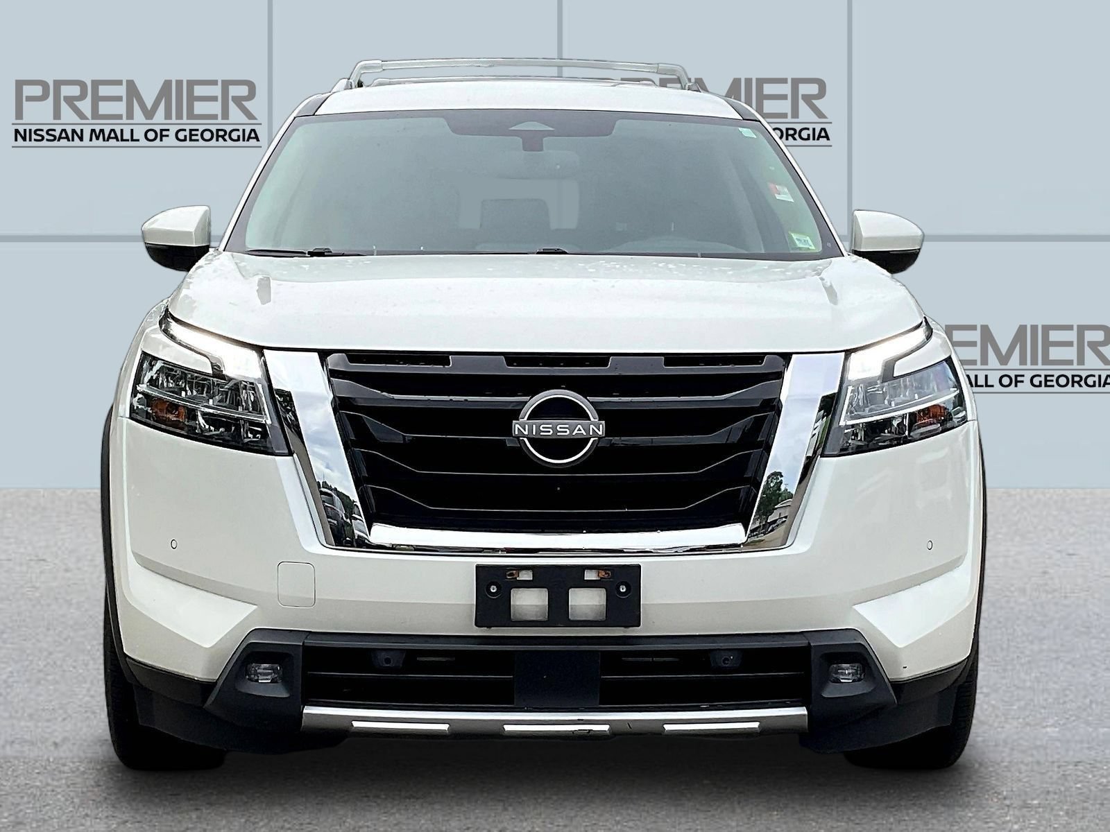 Certified 2022 Nissan Pathfinder SL AWD/4WD image 2