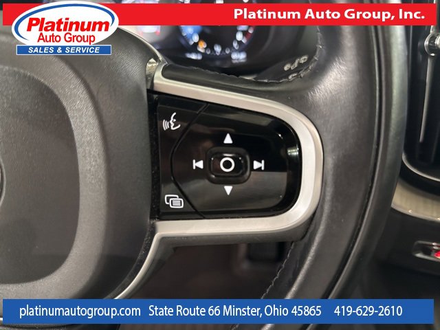 Used 2021 Volvo XC60 T5 Inscription image 17