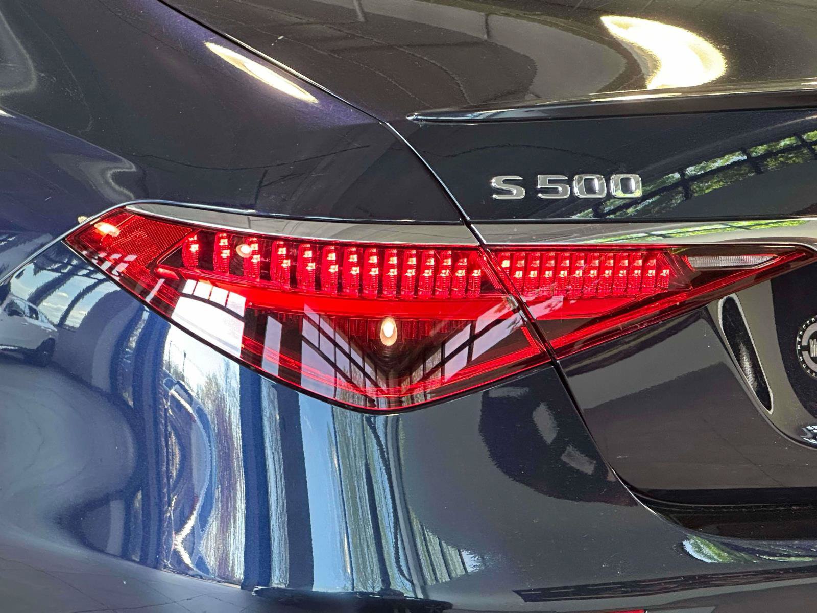 Certified 2022 Mercedes-Benz S 500 4MATIC image 8
