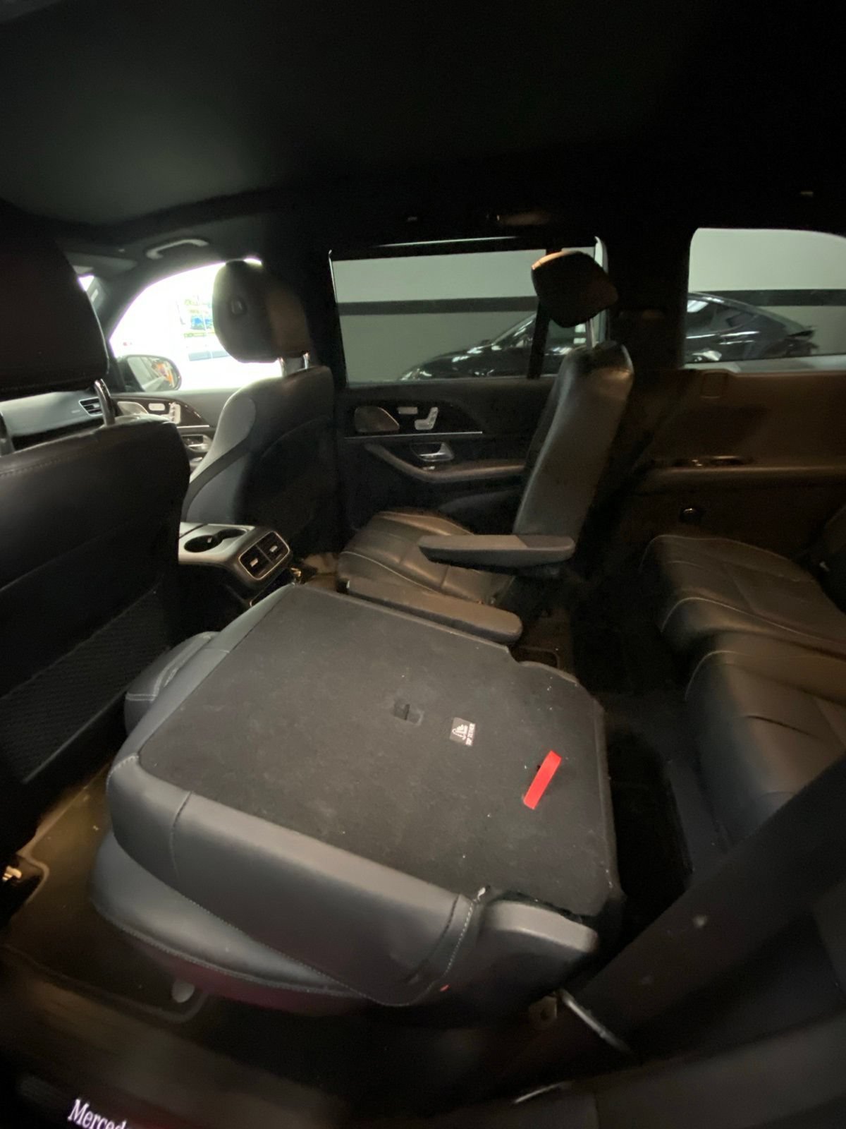 Used 2022 Mercedes-Benz GLS 450 4MATIC image 10
