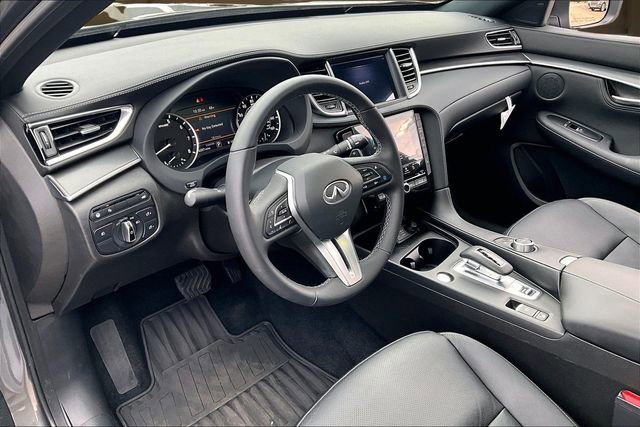 Used 2025 INFINITI QX55 Luxe w/ Cargo Package image 14