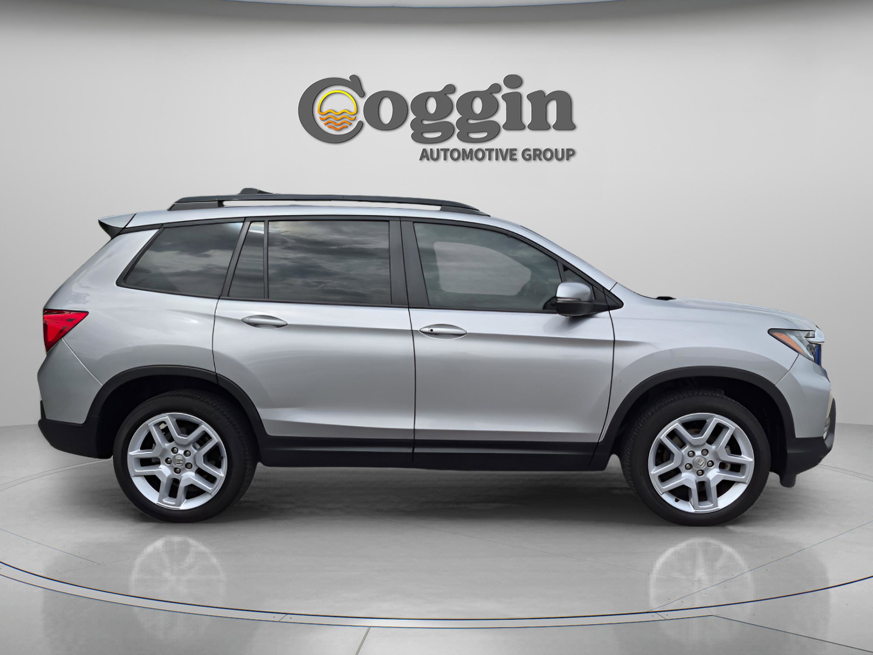 Certified 2025 Honda Passport EX-L image 7