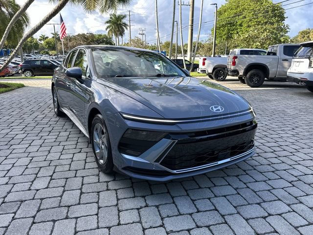 Used 2025 Hyundai Sonata SE FWD image 17