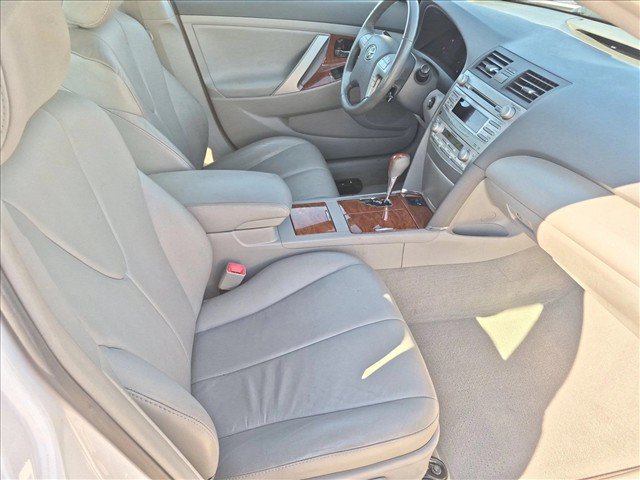 Used 2010 Toyota Camry XLE FWD image 20