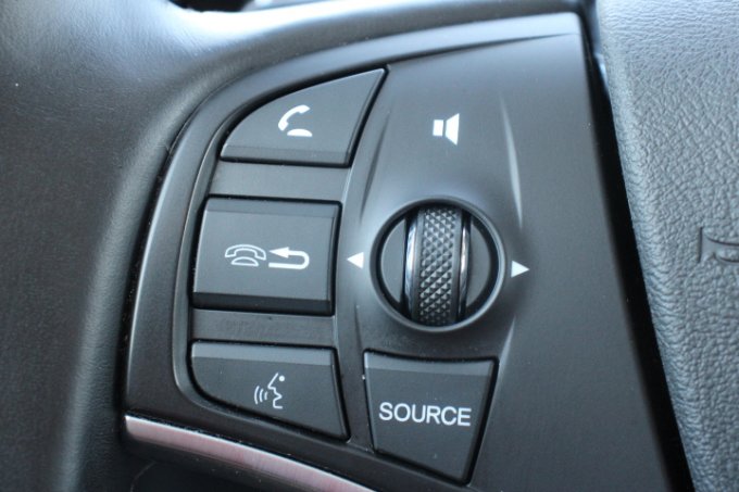 Used 2020 Acura MDX SH-AWD w/ Technology Package image 25