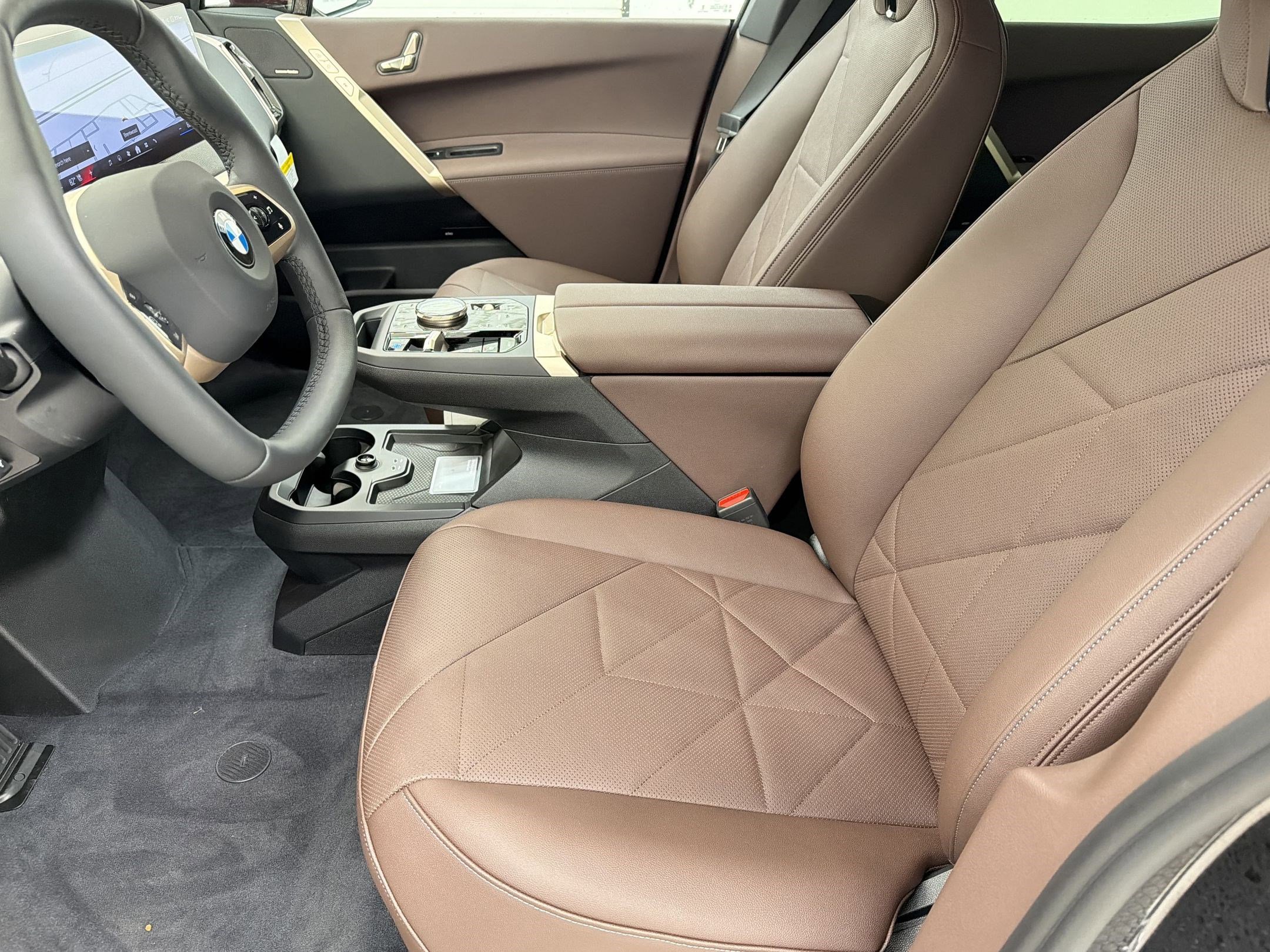 New 2026 BMW iX xDrive45 image 5