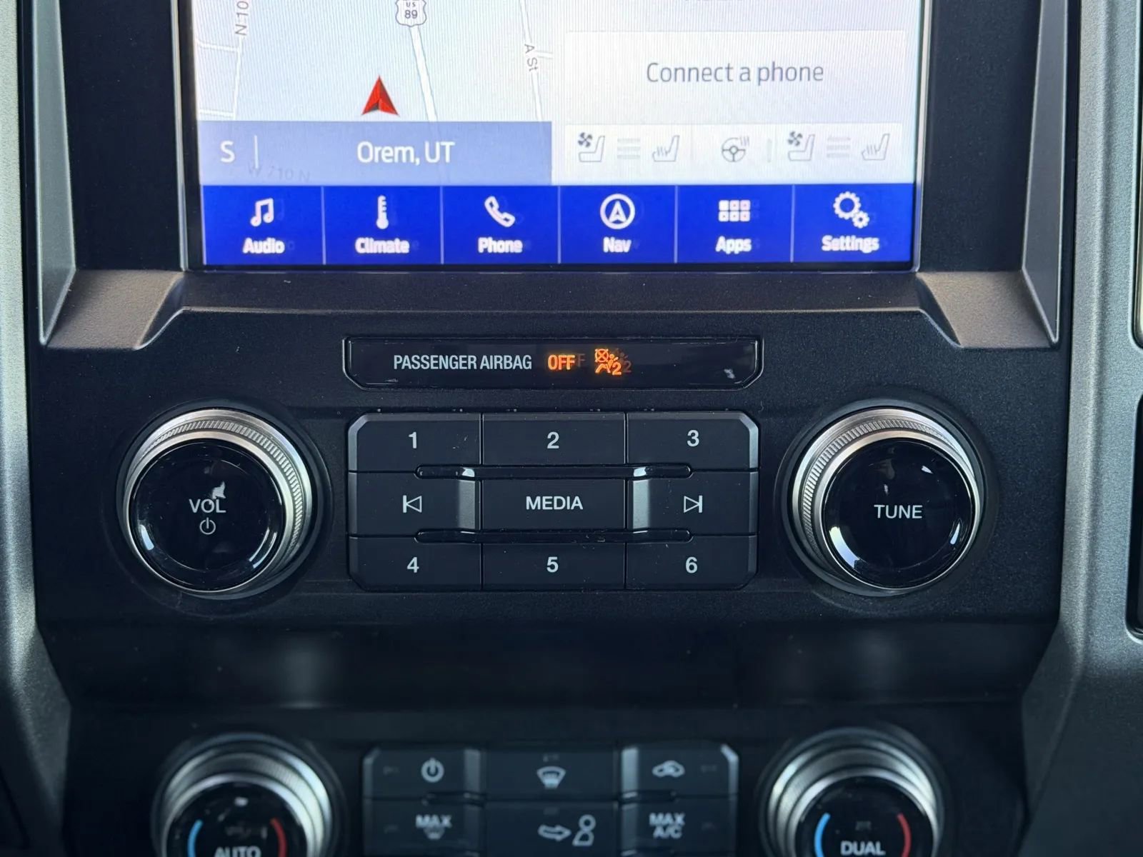 Used 2020 Ford F150 Raptor w/ Equipment Group 802A Luxury image 36