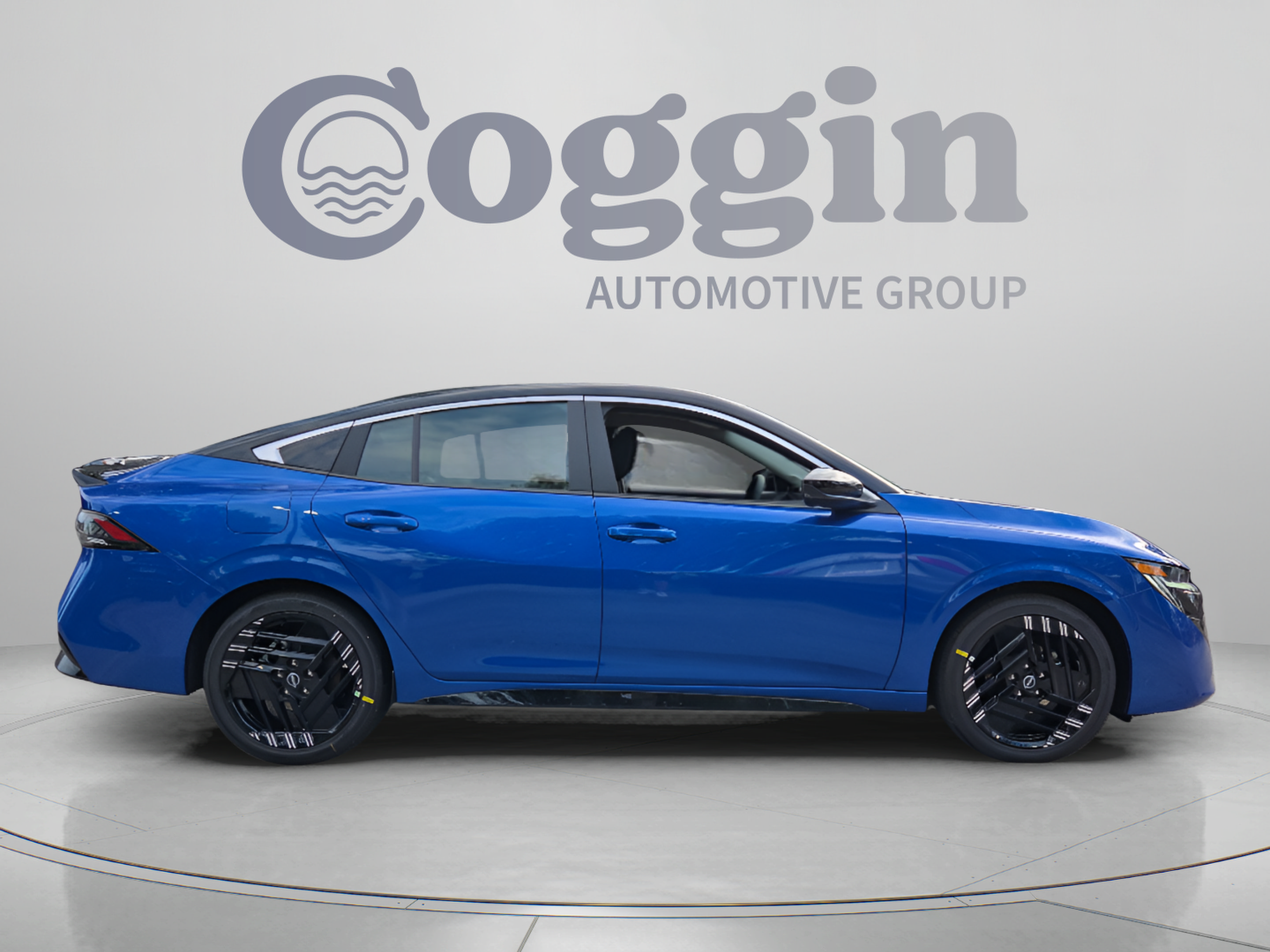 New 2027 Nissan Sentra SR w/ Floor Mat Package FWD image 6