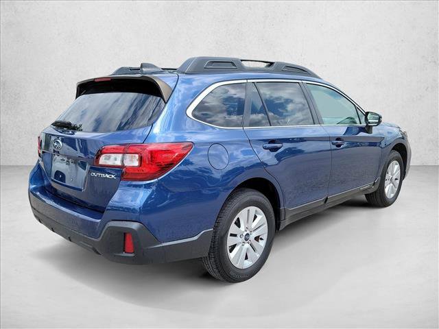Used 2019 Subaru Outback 2.5i Premium AWD/4WD image 5
