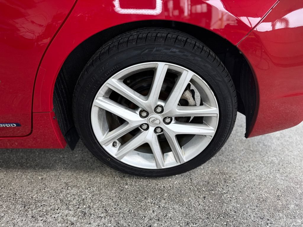 Used 2014 Lexus CT 200h FWD image 24