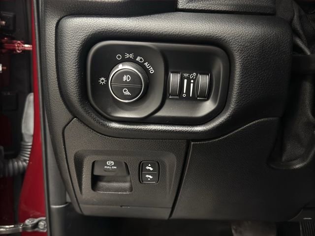 Used 2021 RAM 1500 Laramie image 17