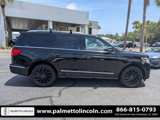 Used 2020 Lincoln Navigator Reserve w/ Equipment Group 208A Reserve AWD/4WD image 2