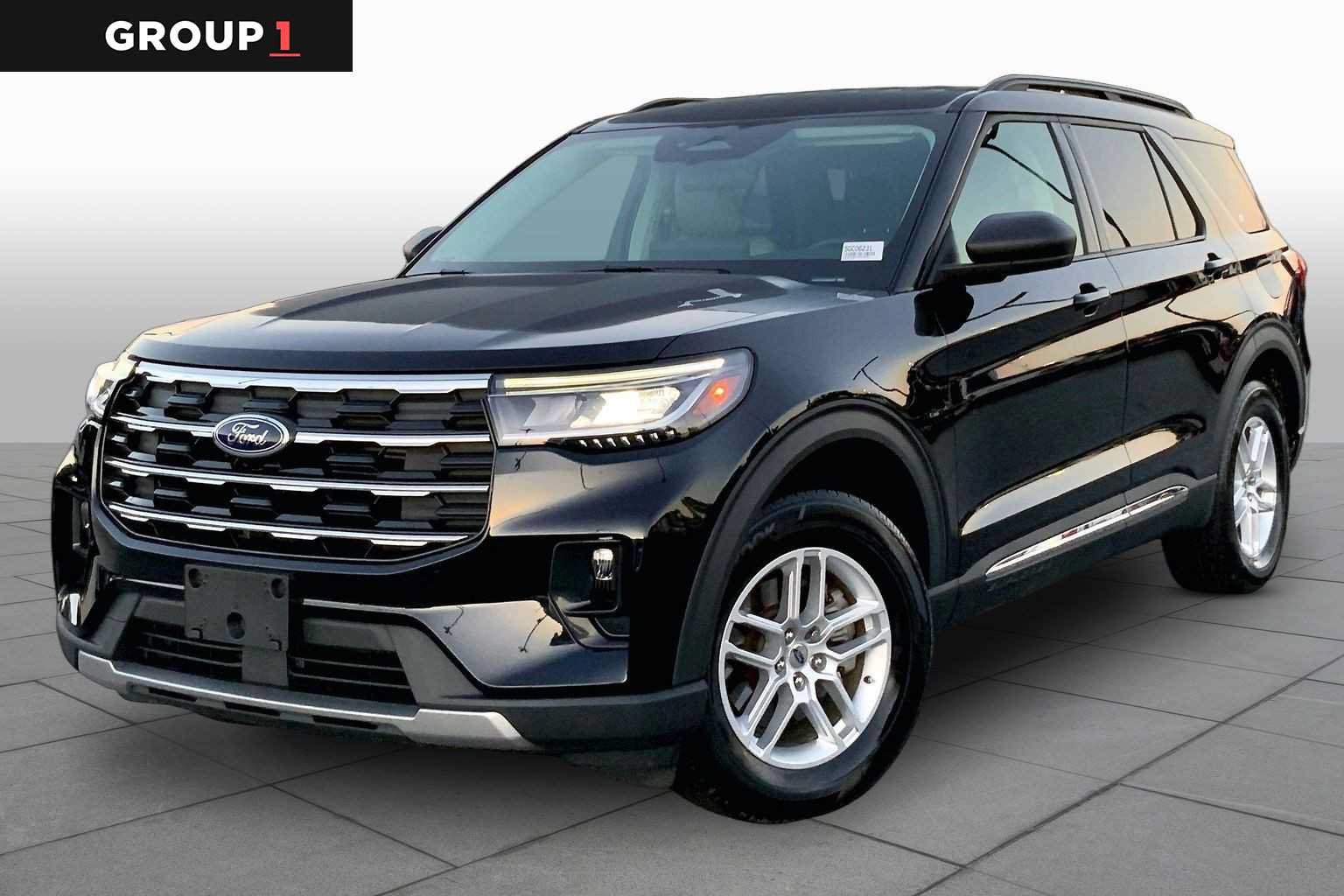 Used 2025 Ford Explorer Active w/ Active Comfort Package RWD video 1