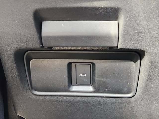 Used 2025 Land Rover Discovery Sport S AWD/4WD image 21