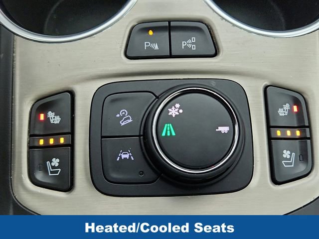 Used 2019 GMC Terrain Denali w/ Advanced Safety Package FWD image 18