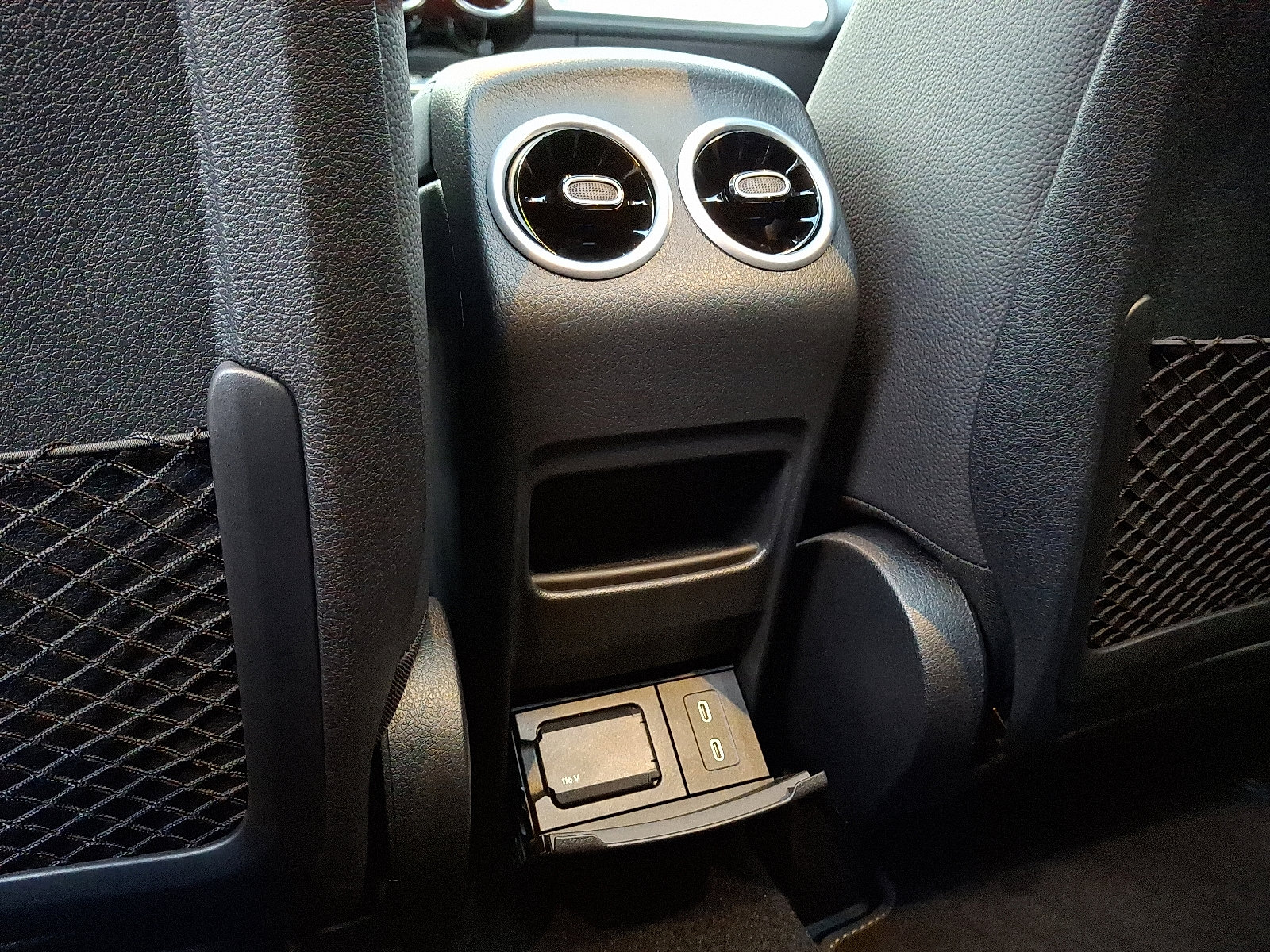 Certified 2025 Mercedes-Benz GLB 250 4MATIC image 11