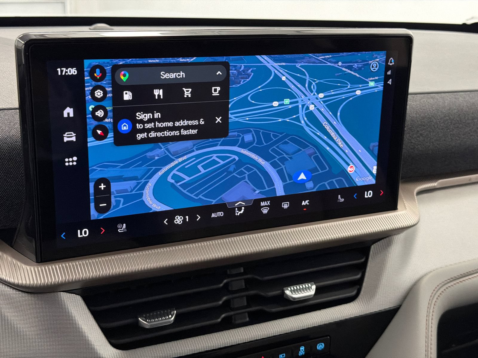 New 2026 Ford Explorer Active w/ Active Comfort Package AWD/4WD image 24