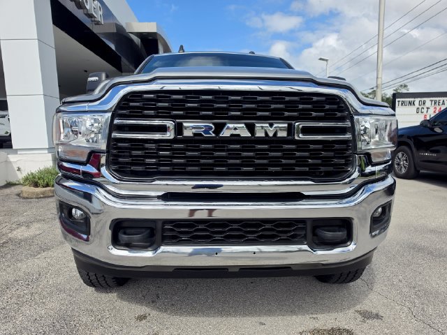 Used 2024 RAM 2500 Big Horn AWD/4WD image 8