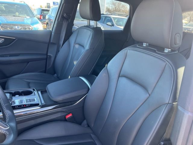 Used 2025 Audi Q7 3.0T Premium Plus image 7