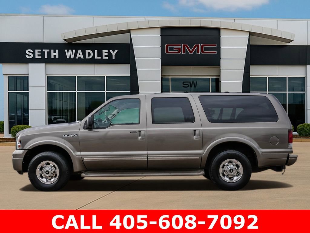 Used 2005 Ford Excursion Limited RWD image 4