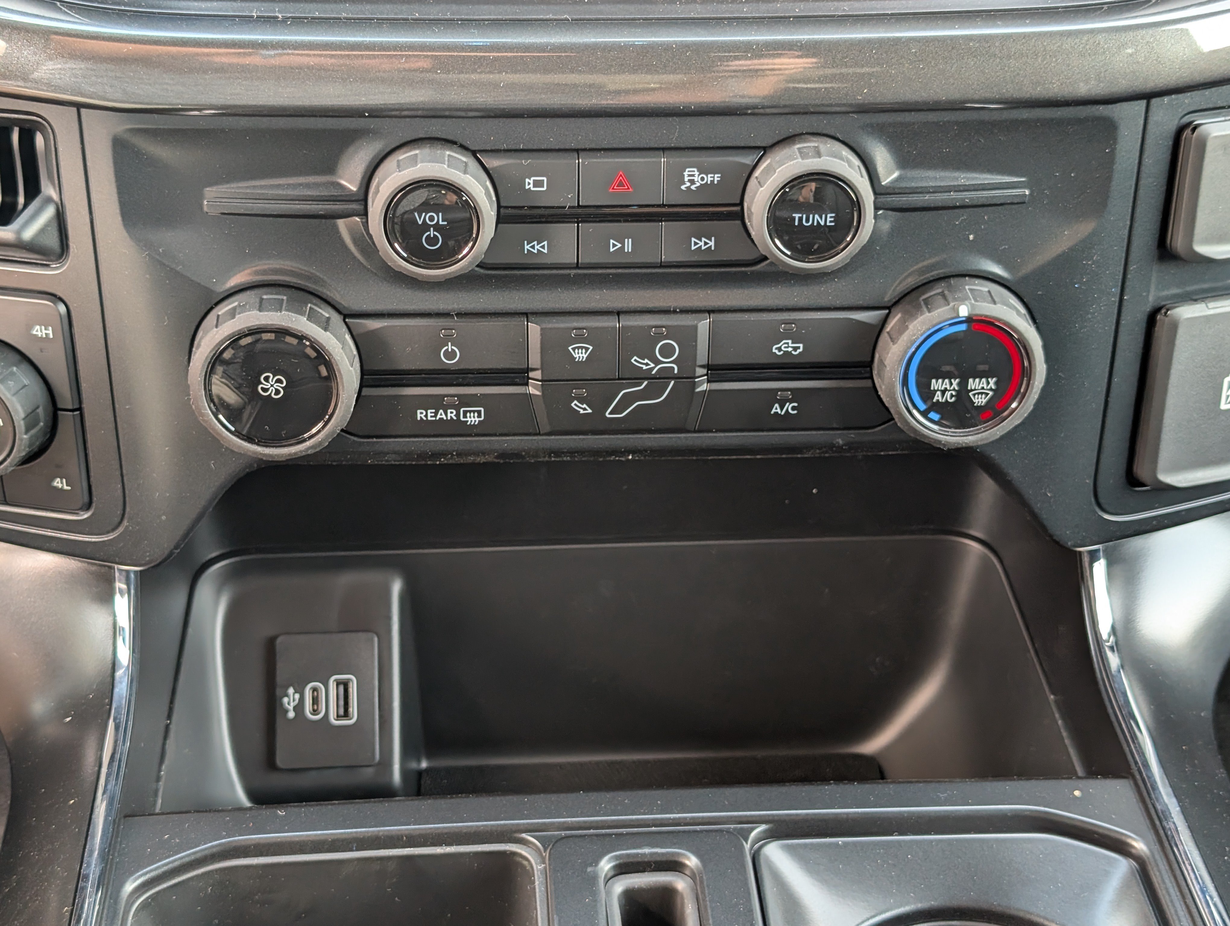 New 2026 Ford F150 STX w/ F-150 LOBO Package AWD/4WD image 18