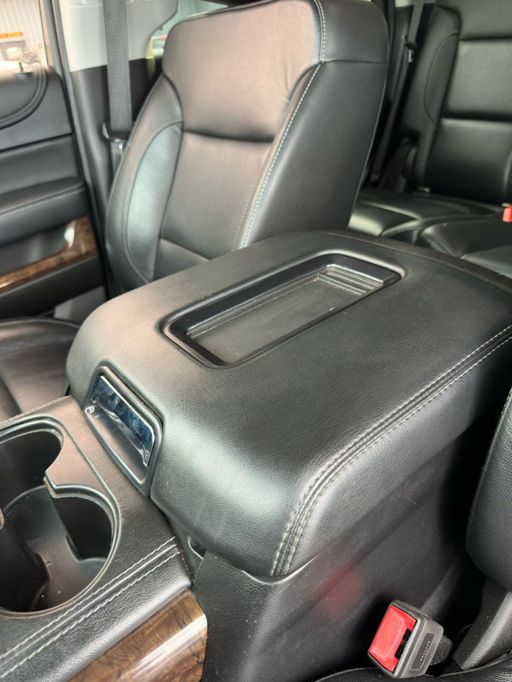 Used 2019 Chevrolet Tahoe LT image 23