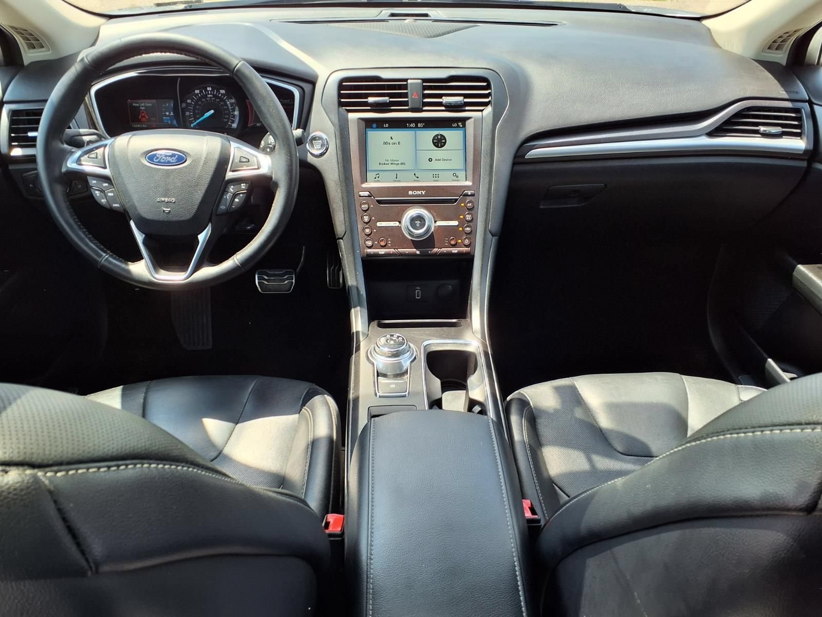 Used 2018 Ford Fusion Titanium AWD/4WD image 12