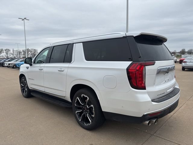 Used 2024 GMC Yukon XL Denali w/ Advanced Technology Package image 5