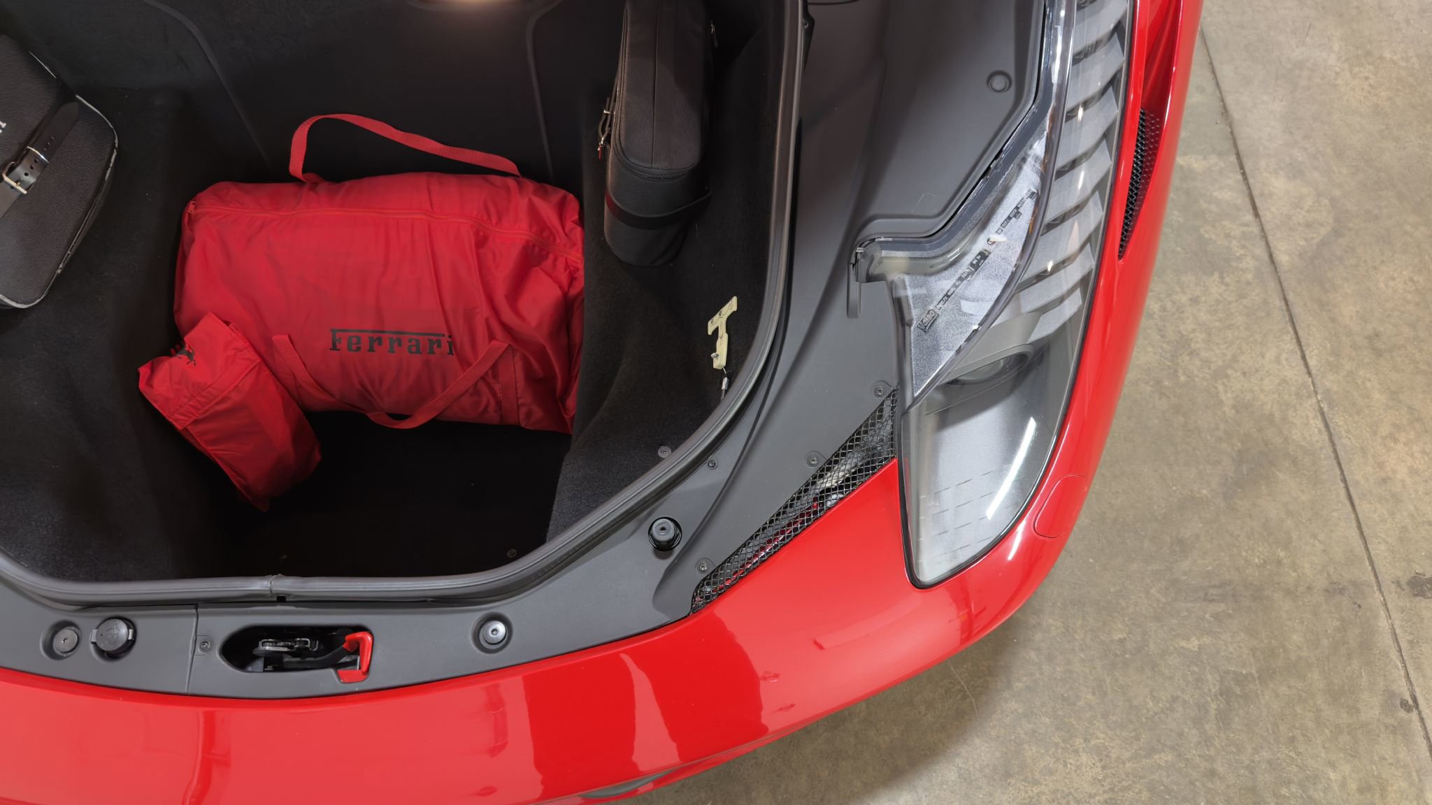 Used 2011 Ferrari 458 Italia Coupe image 66