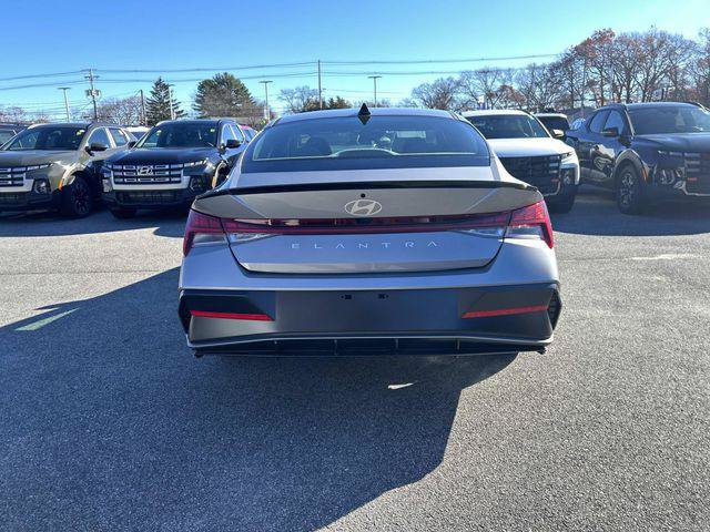 New 2026 Hyundai Elantra SEL Sport Premium w/ Cargo Package FWD image 3