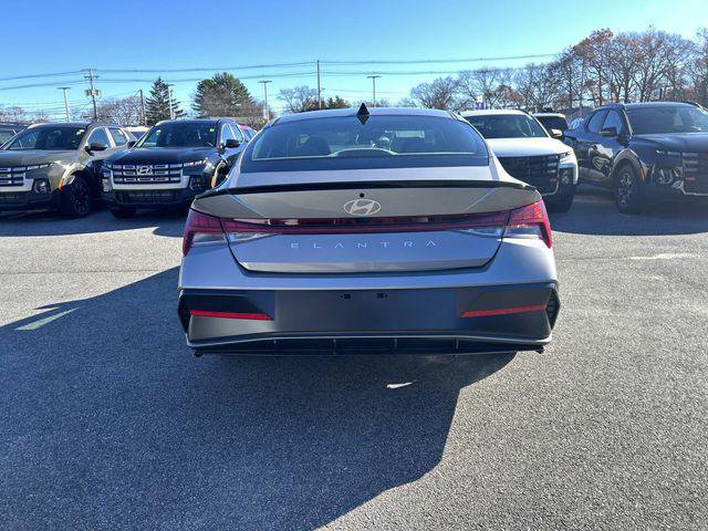 New 2026 Hyundai Elantra SEL Sport Premium w/ Cargo Package image 3
