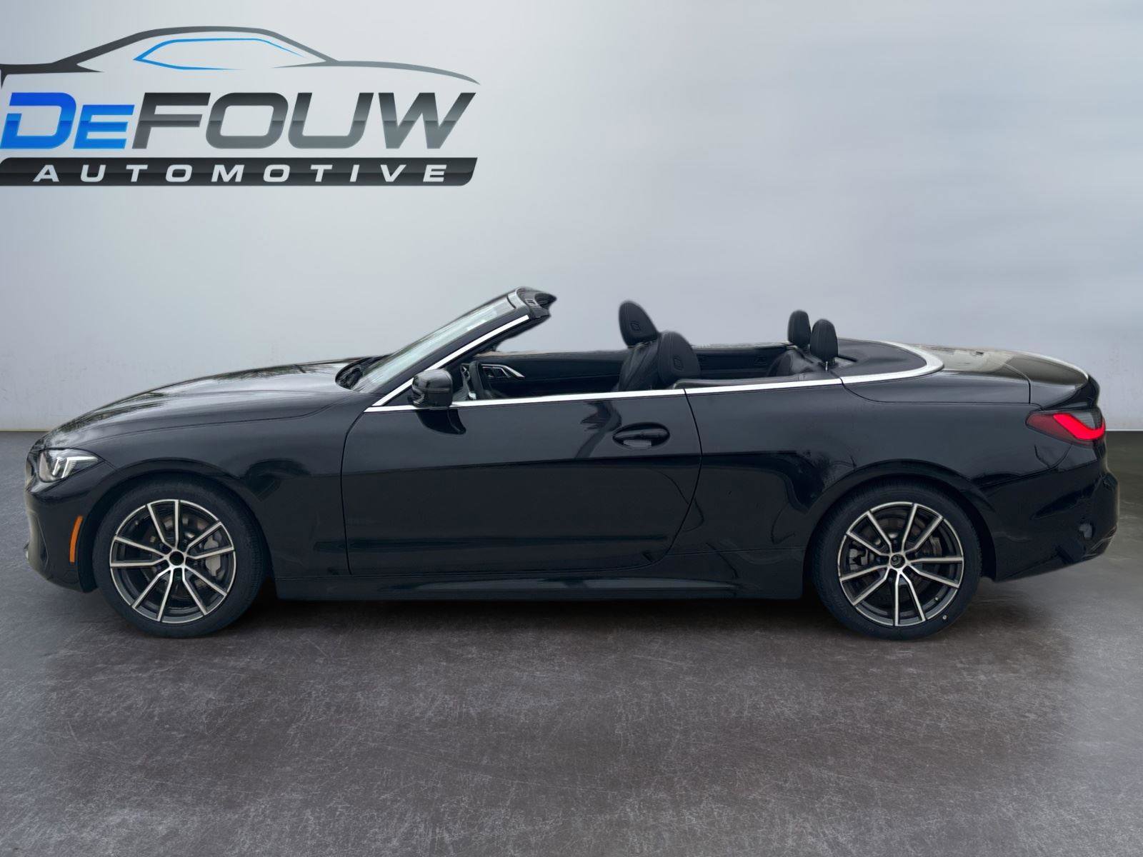 Certified 2025 BMW 430i Convertible RWD image 6