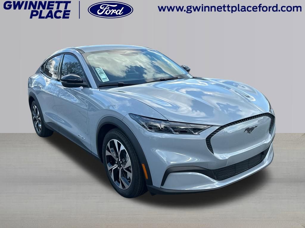 New 2026 Ford Mustang Mach-E Select RWD image 32