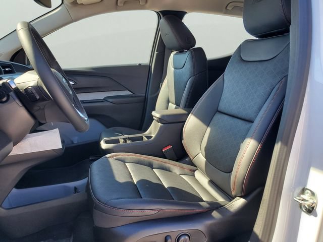 New 2027 Chevrolet Bolt RS FWD image 18