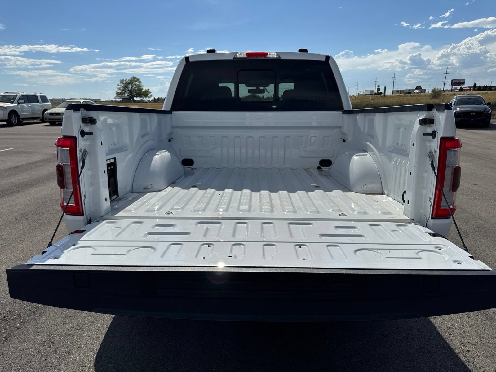 Used 2023 Ford F150 Lariat AWD/4WD image 13