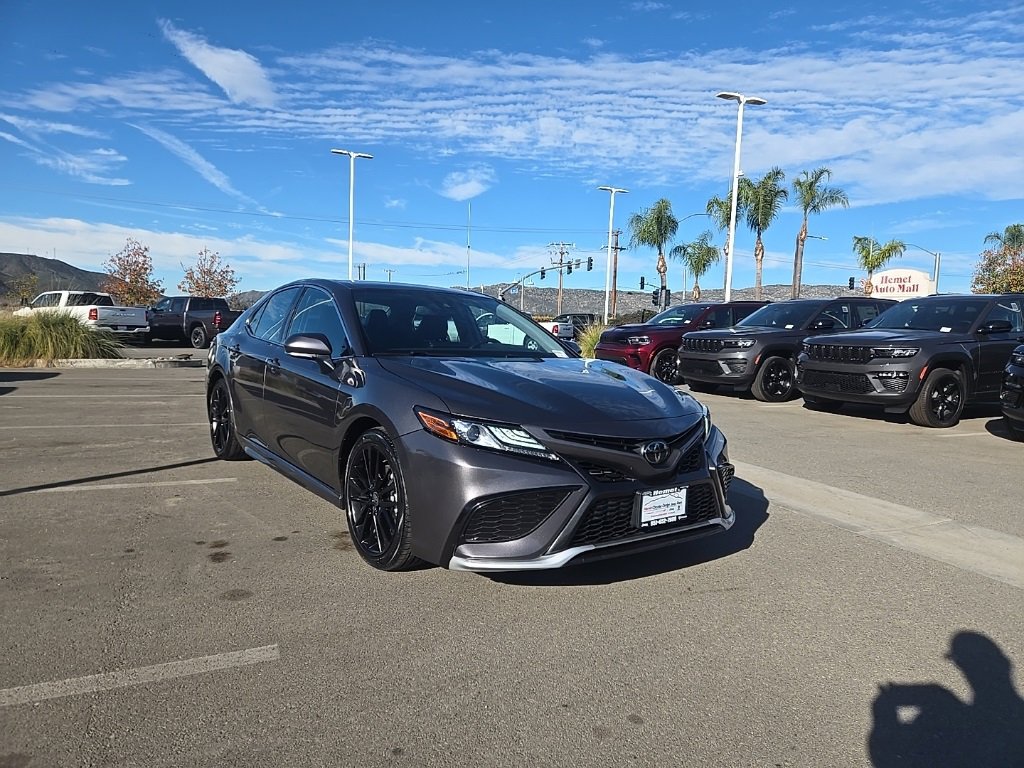 Used 2023 Toyota Camry XSE image 2