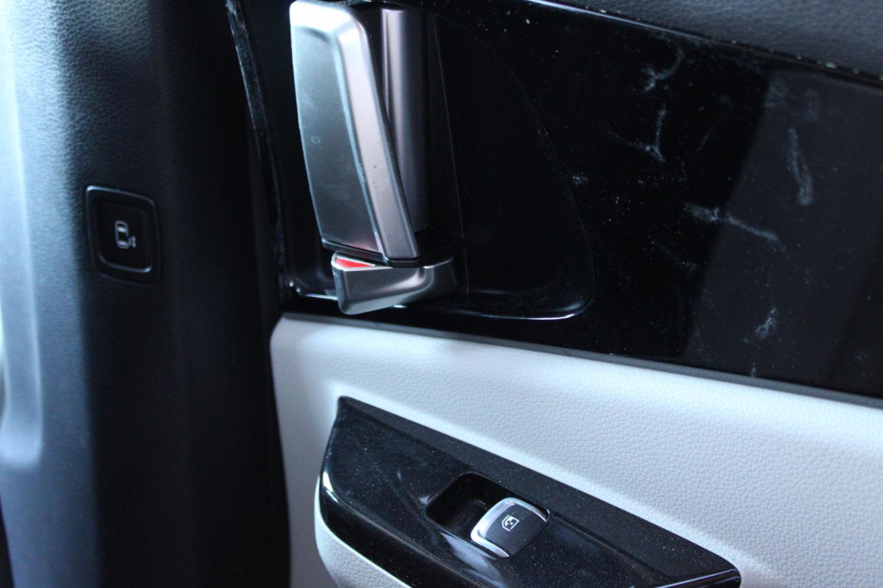 Used 2024 Kia Carnival SX Prestige image 48