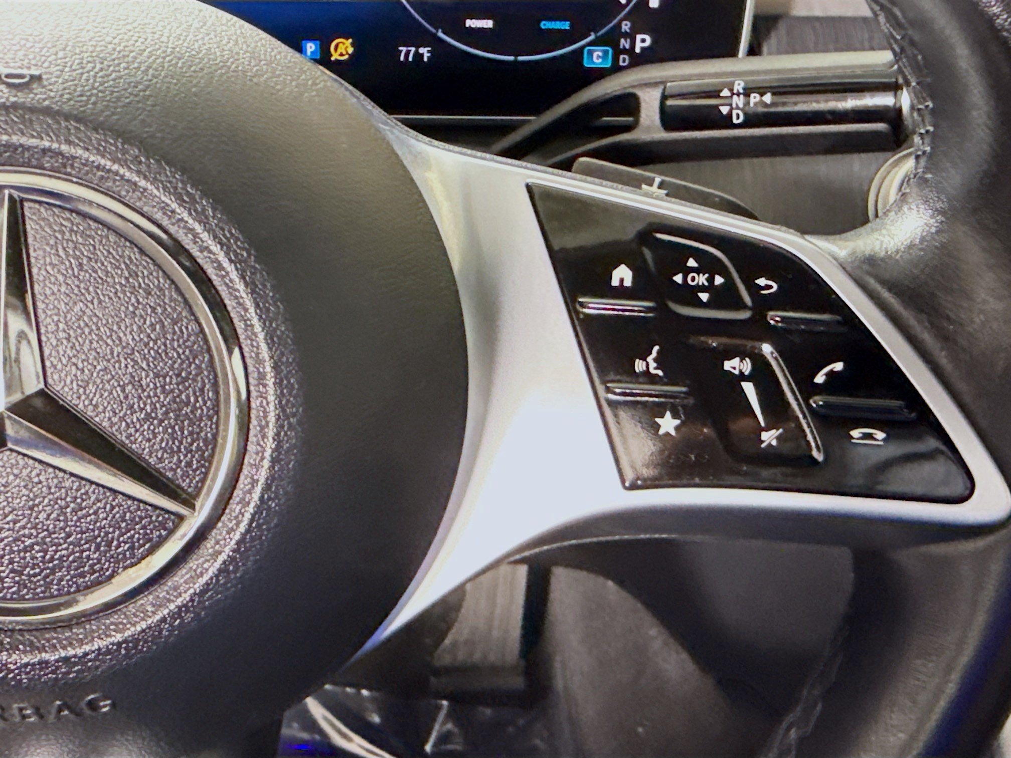 Used 2025 Mercedes-Benz C 300 Sedan image 15