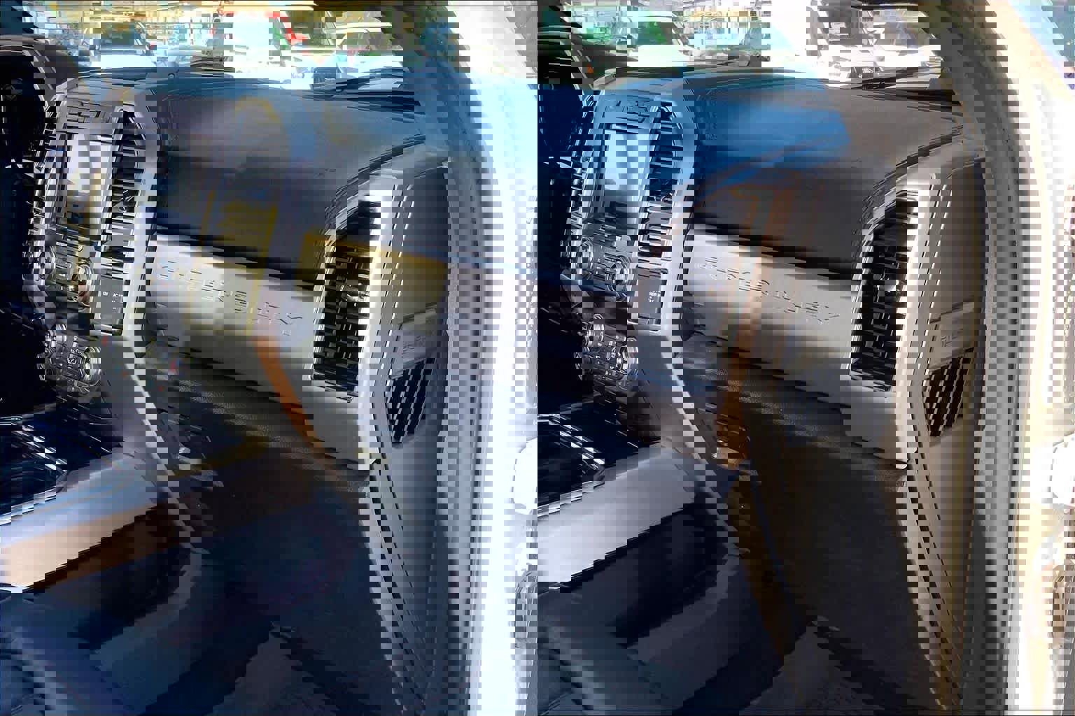 Used 2020 Ford F350 Platinum image 18