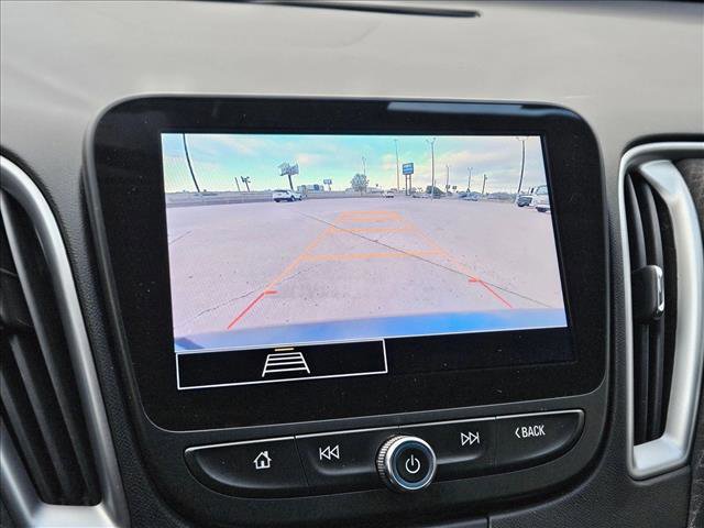 Used 2025 Chevrolet Malibu LT FWD image 13