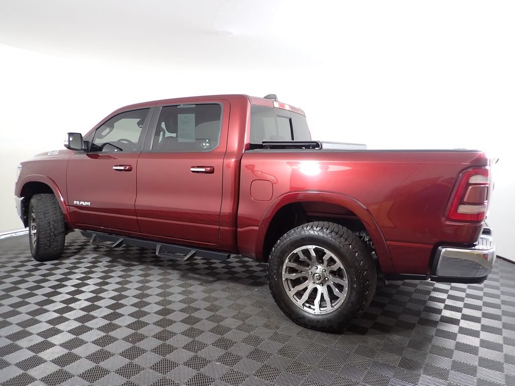 Used 2019 RAM 1500 Laramie AWD/4WD image 11