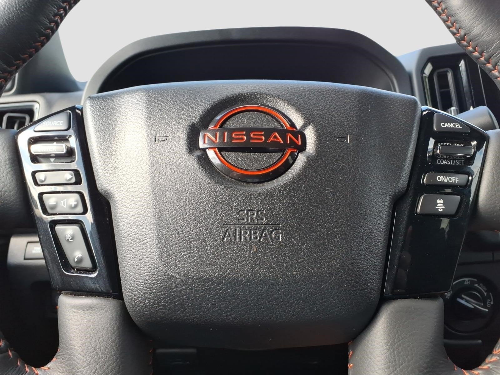 Used 2026 Nissan Frontier PRO-4X AWD/4WD image 24