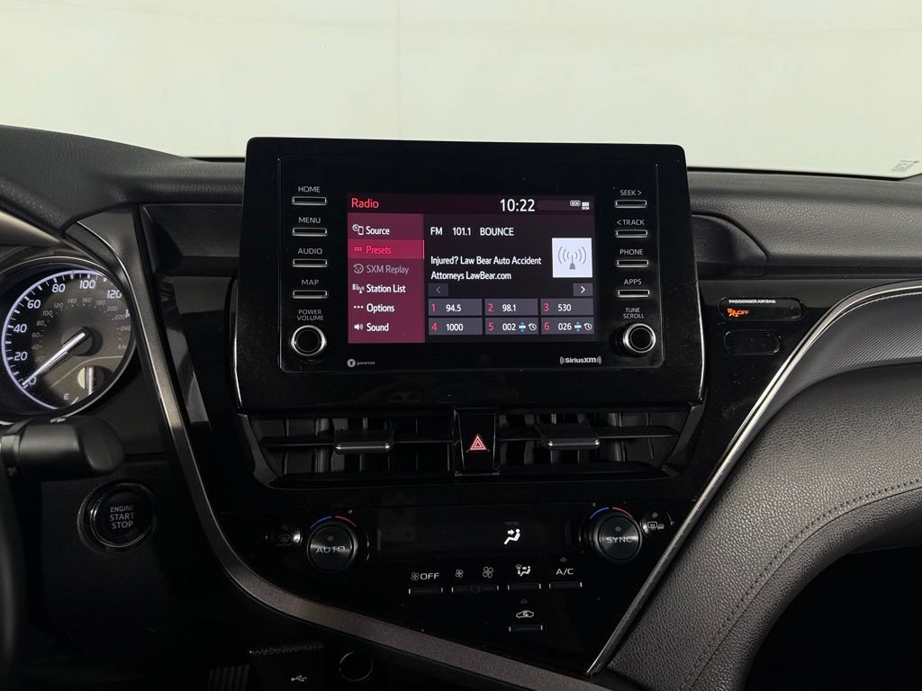 Used 2024 Toyota Camry SE w/ Convenience Package FWD image 20