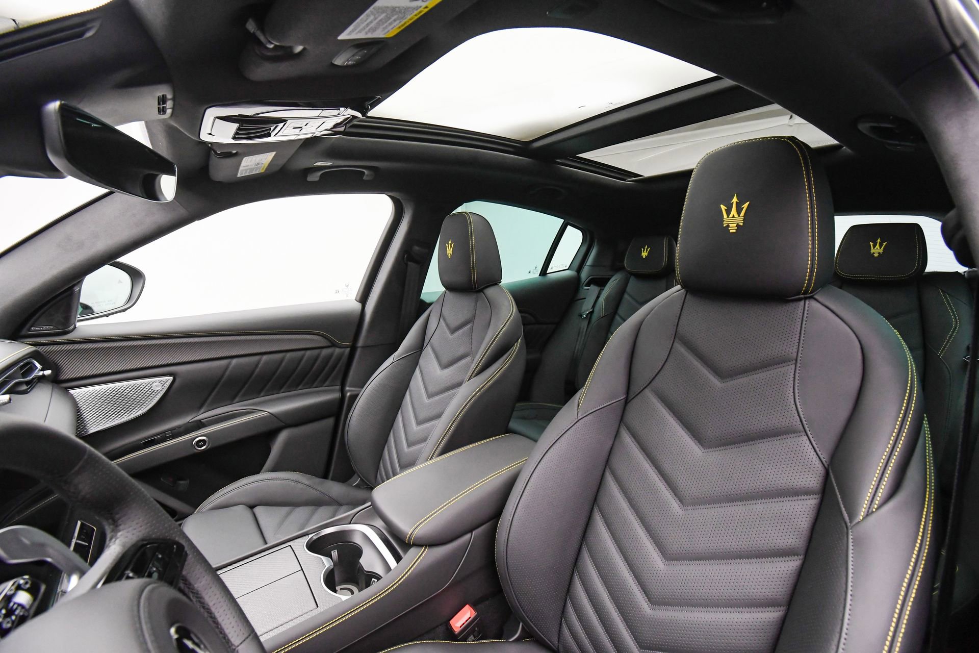 New 2025 Maserati Grecale Modena image 47