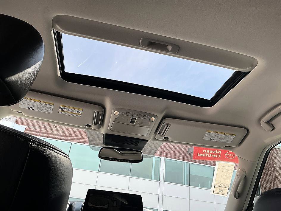 Certified 2024 Nissan Armada SL image 28