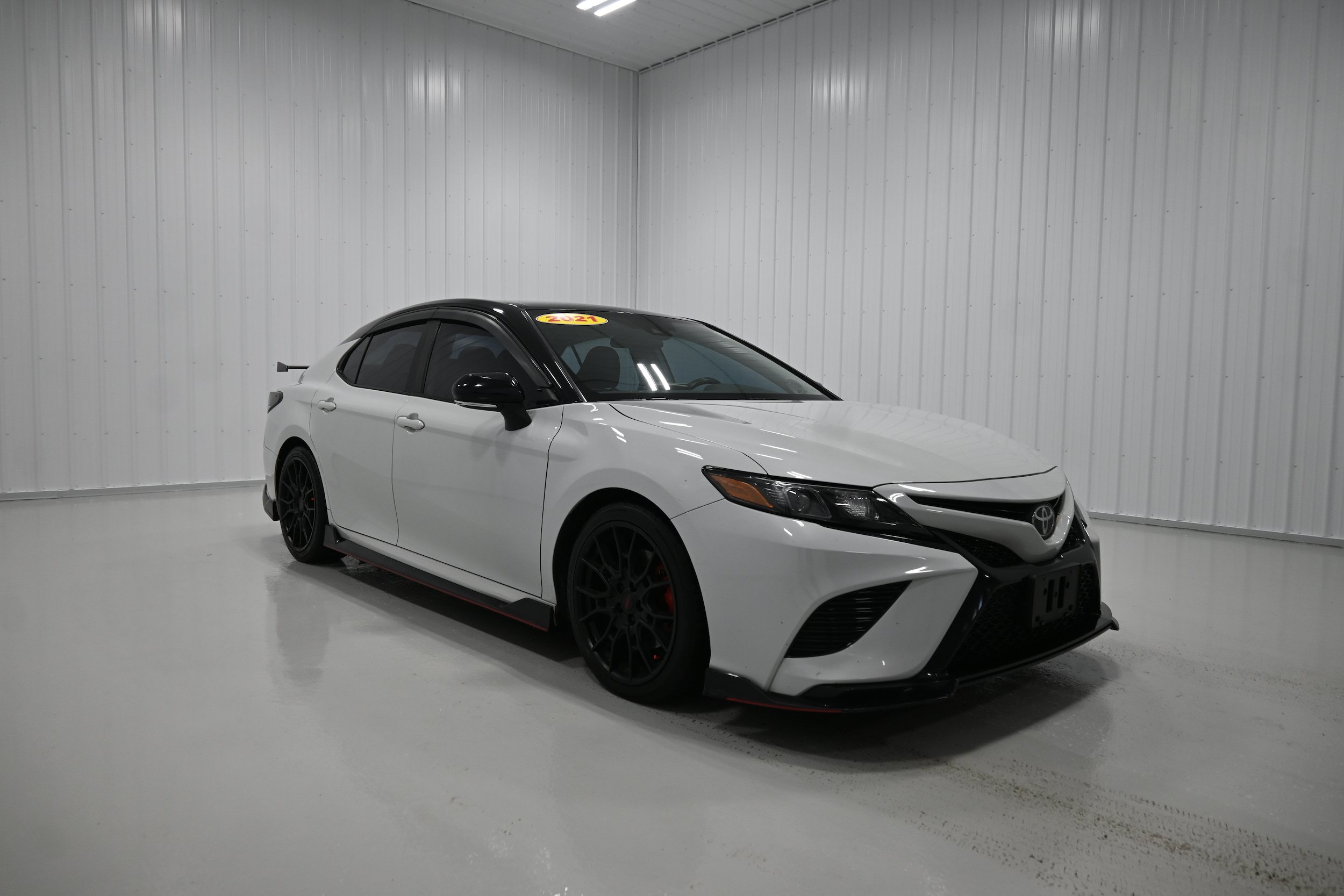 Used 2021 Toyota Camry TRD w/ TRD Package w/JBL Audio FWD image 3