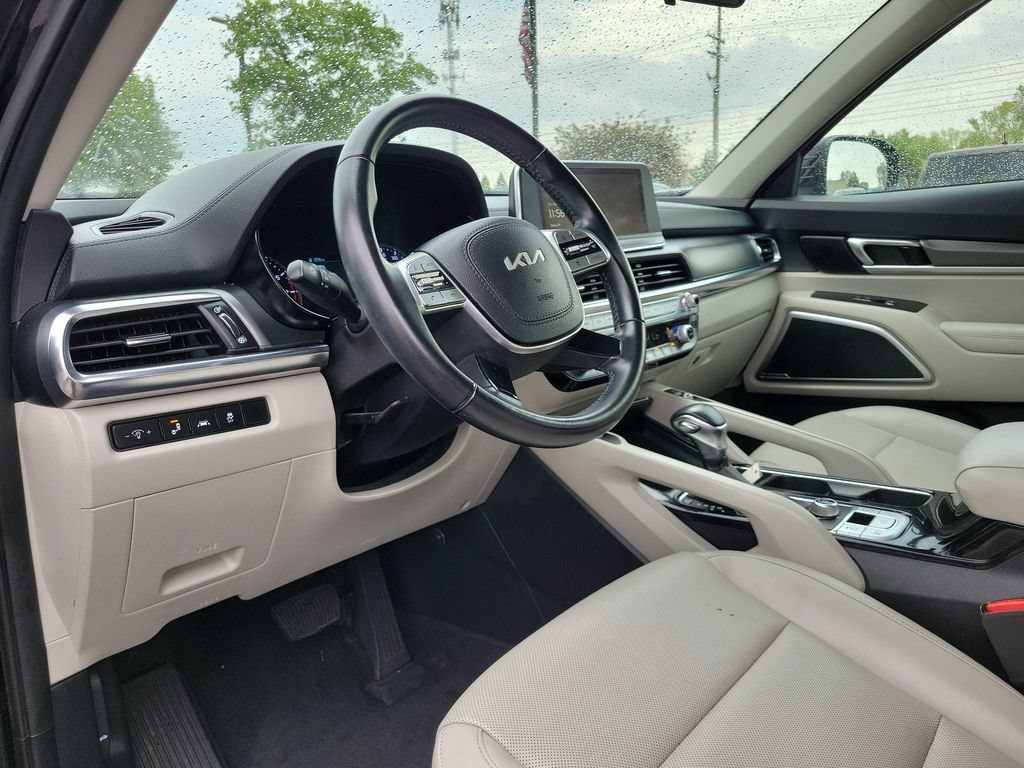 Certified 2022 Kia Telluride S FWD image 6